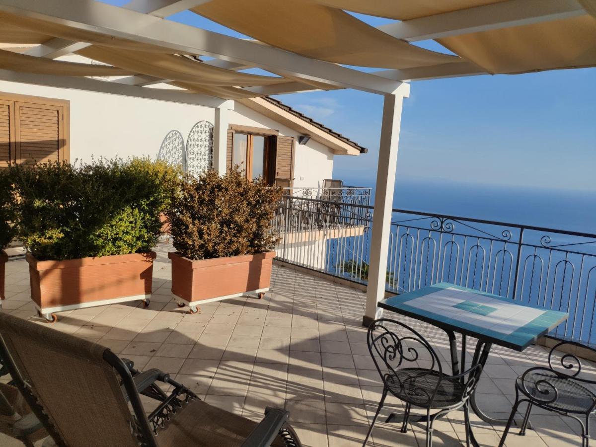 B&B Il Nespolo Furore Exterior foto