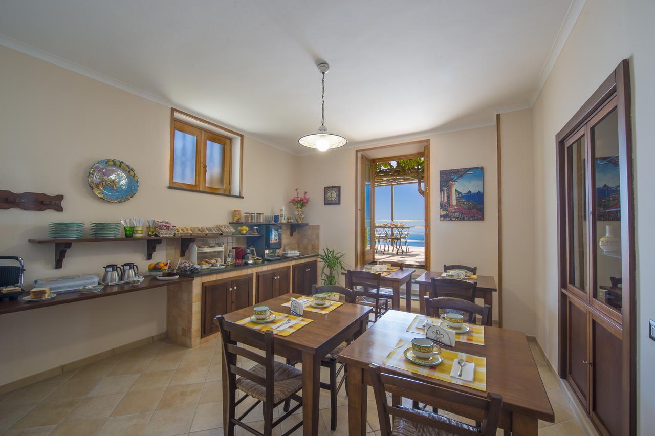 B&B Il Nespolo Furore Exterior foto