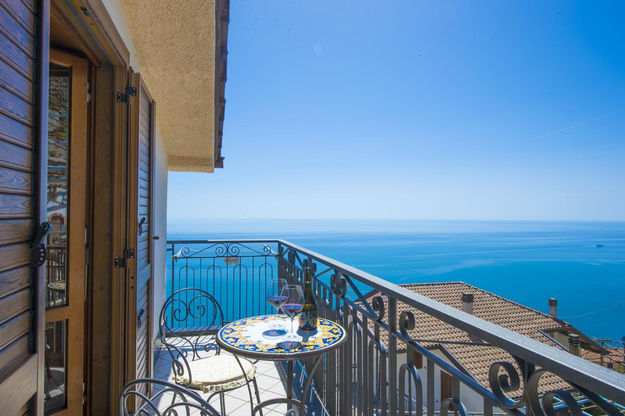 B&B Il Nespolo Furore Exterior foto